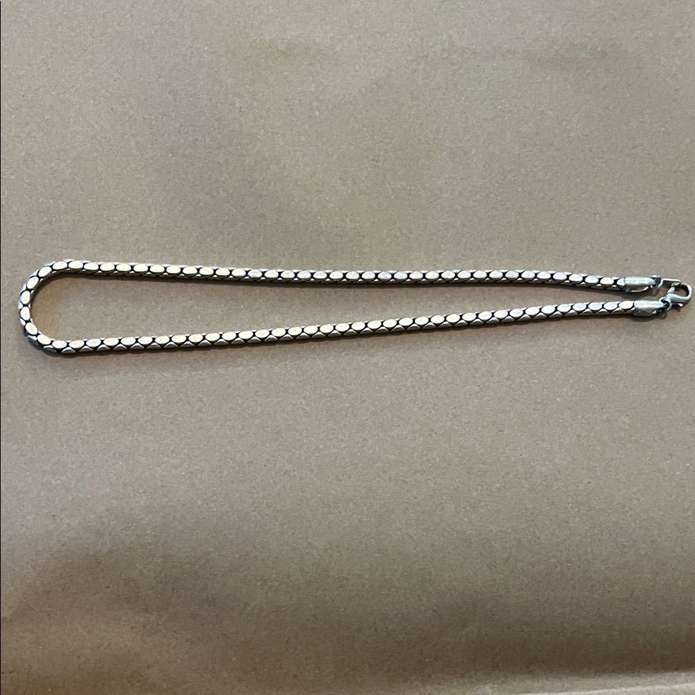 💟Half Price Bundle Add-on💟16” Silver cobra link snake style necklace